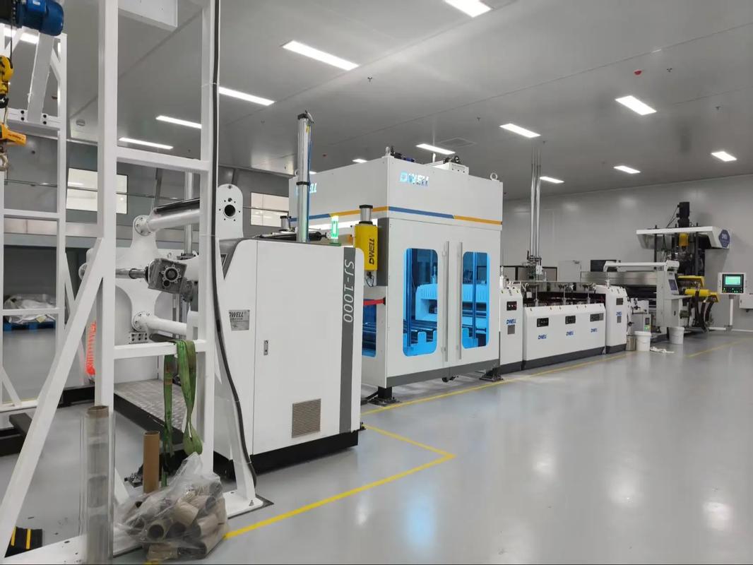 杰偉機械 熱成型吸塑與擠出生產(chǎn)設(shè)備裝機現(xiàn)場紀實